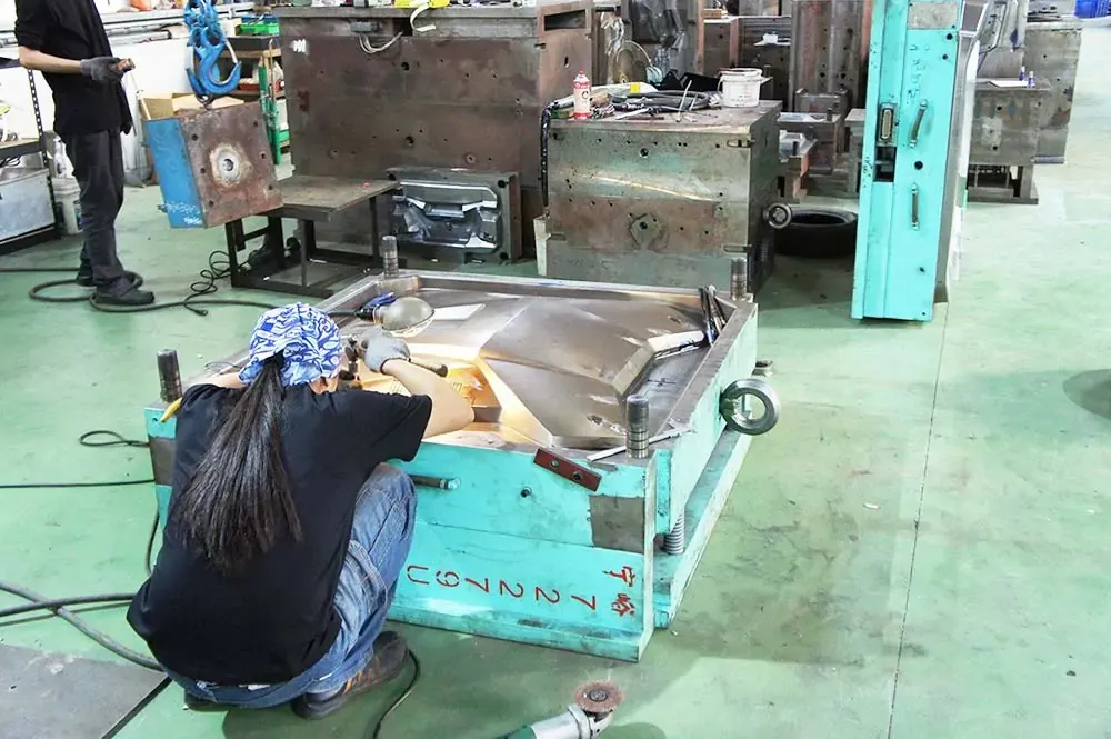 Injection Molding Line